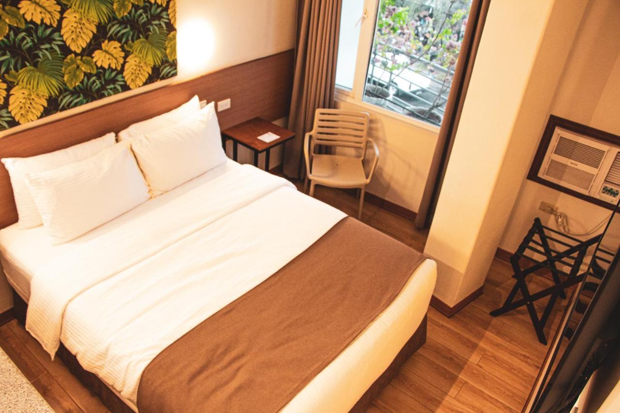 Hotel Sentro Legazpi Extérieur photo